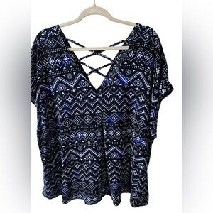 Torrid Crisscross Back Top Sz 3